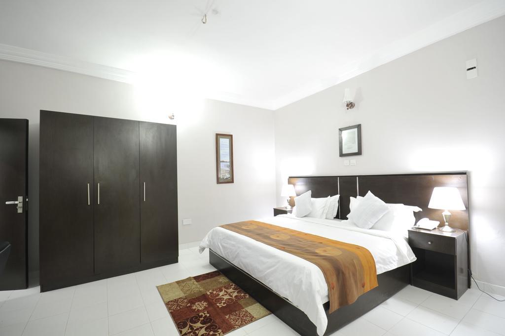 Sheer Luxury Apartments And Suites Abuja Phòng bức ảnh