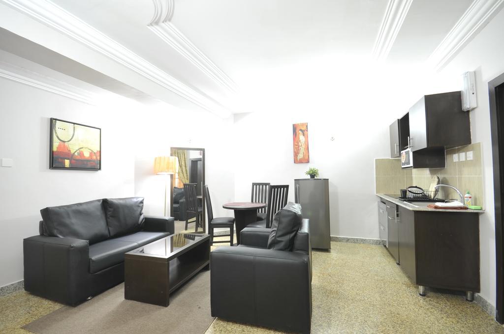 Sheer Luxury Apartments And Suites Abuja Phòng bức ảnh