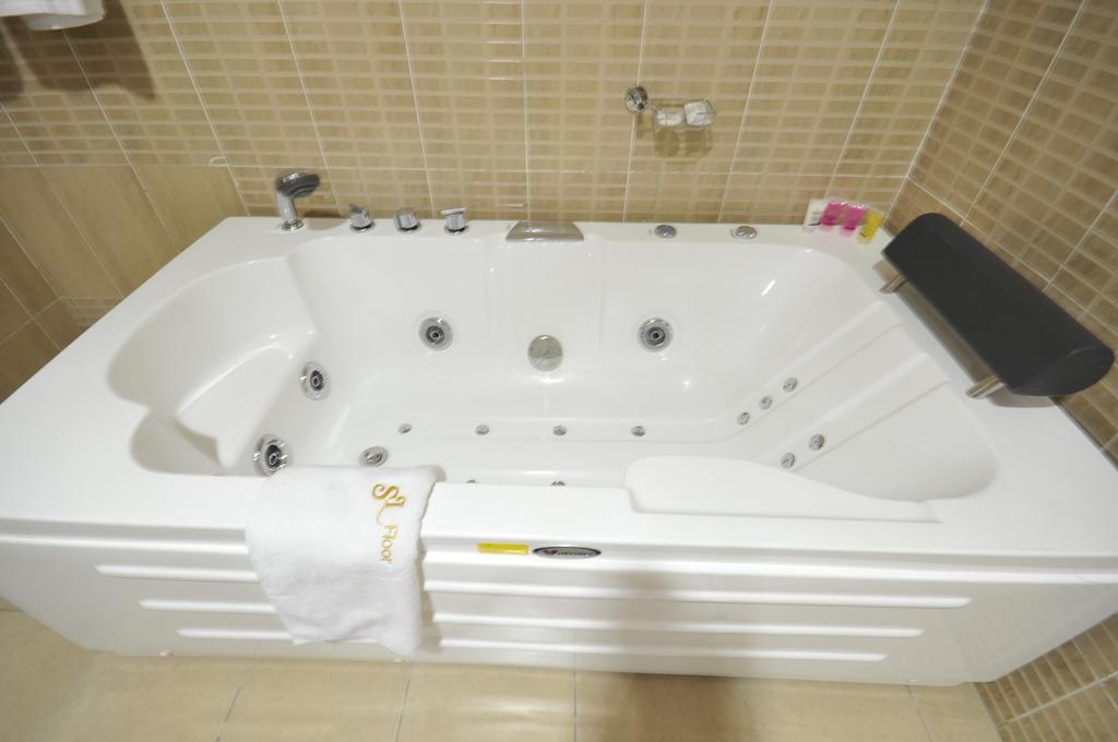 Sheer Luxury Apartments And Suites Abuja Ngoại thất bức ảnh