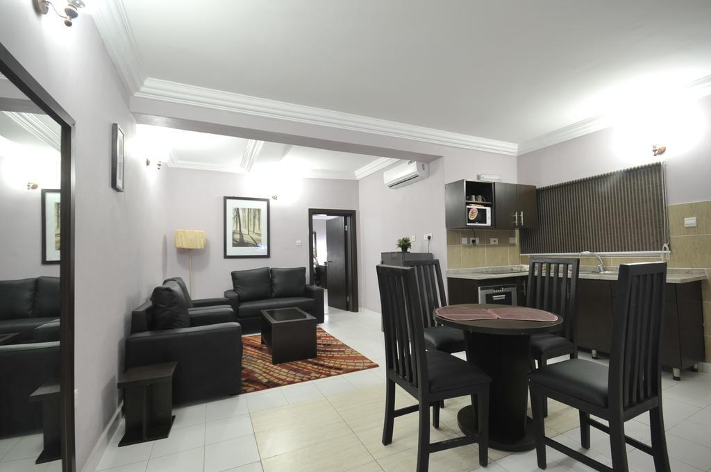 Sheer Luxury Apartments And Suites Abuja Phòng bức ảnh