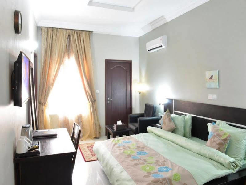 Sheer Luxury Apartments And Suites Abuja Ngoại thất bức ảnh