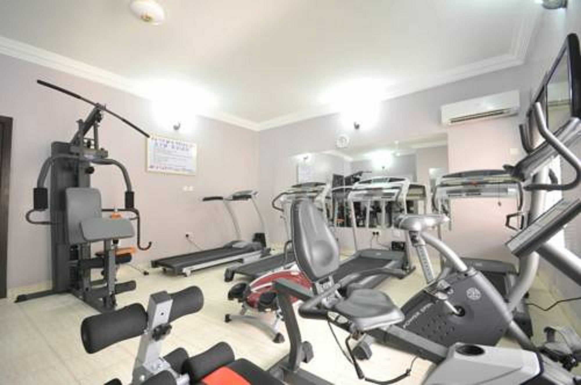 Sheer Luxury Apartments And Suites Abuja Ngoại thất bức ảnh